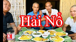 Thử Thách A2 6 Dĩa Cơm Trong Vòng 30 Phút - Toàn Đen Sơn Dược Vlog