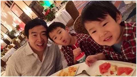 Andrew Yang: "See what I see!"