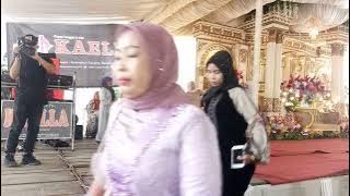 The Ideal Man of Jua - Jua Village, Lrg P Herman Kayuagung 171025✓