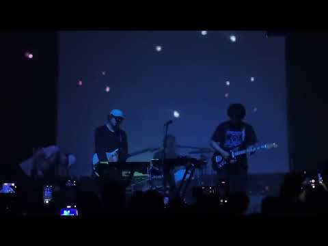STRFKR - Isabella of Castile (Live, Mexico City 2022)