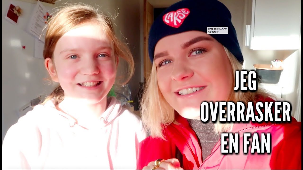 JEG OVERRASKER EN FAN I HENDES HJEM