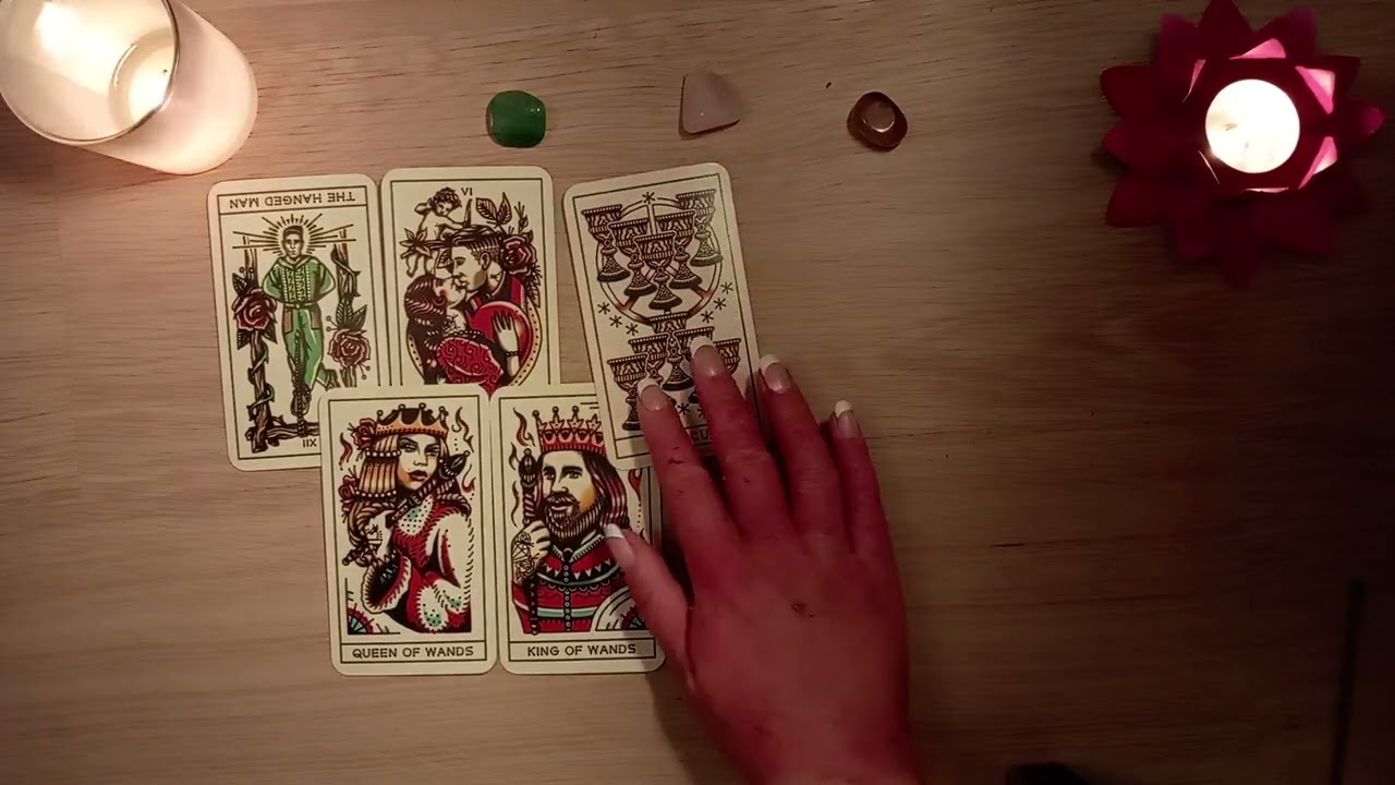 Tää on vain tietyille, hyvin spesifi luenta, Romeo ja Julia vibes on todellakin läsnä.