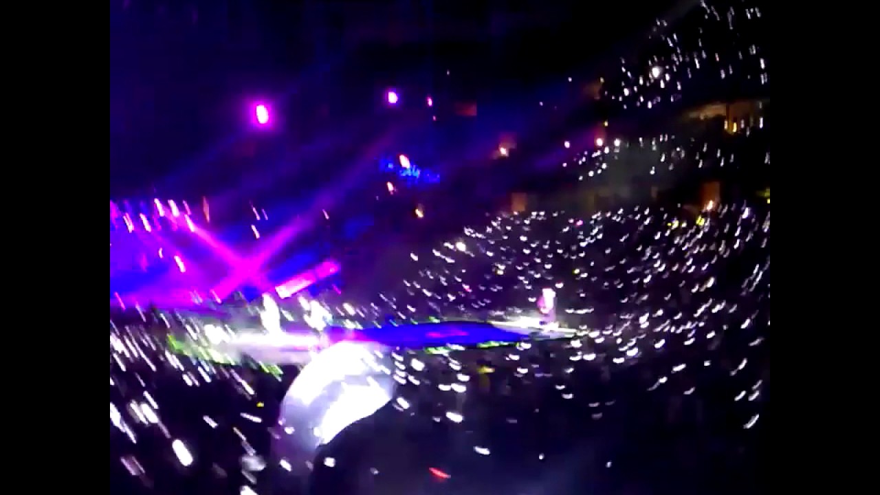 [170402] BTS The Wings Tour in Anaheim Day 2 - Cypher Pt 4 Fancam - YouTube