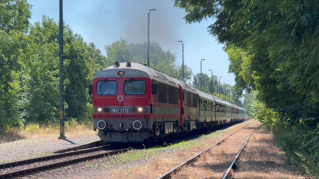 M41 2103 + M41 2112 szinkron