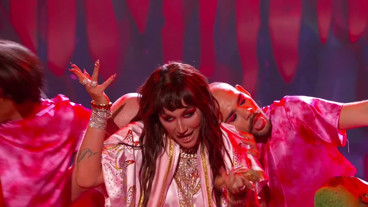 Kesha Tik Tok Live From The Ama S Youtube