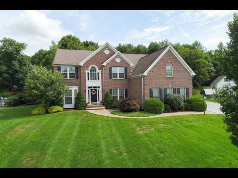 80 Chadwick Manor, Fairport, NY home video tour