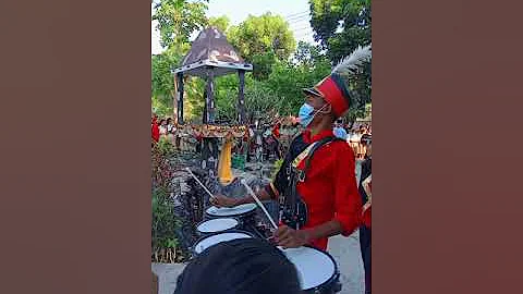 Drum- Band COSANO Selebra Loron Padroeira Santo An...