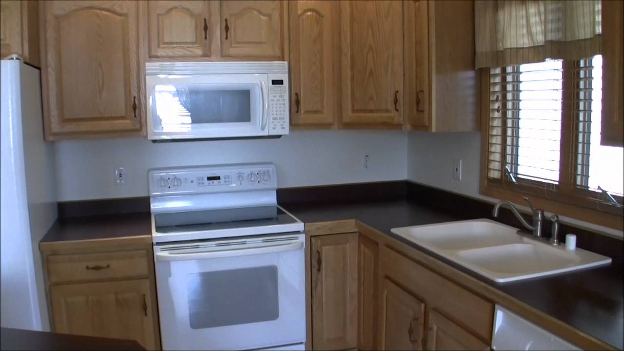 320 36th Ave NE Video Tour Part 1 Great Falls Real Estate SOLD