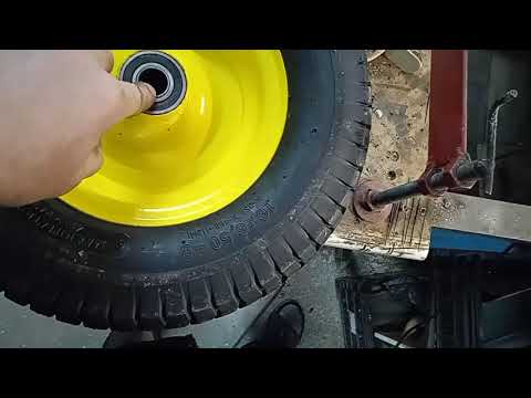 Усиленное колесо на строительную тачку , или , как совместить не совместимое...