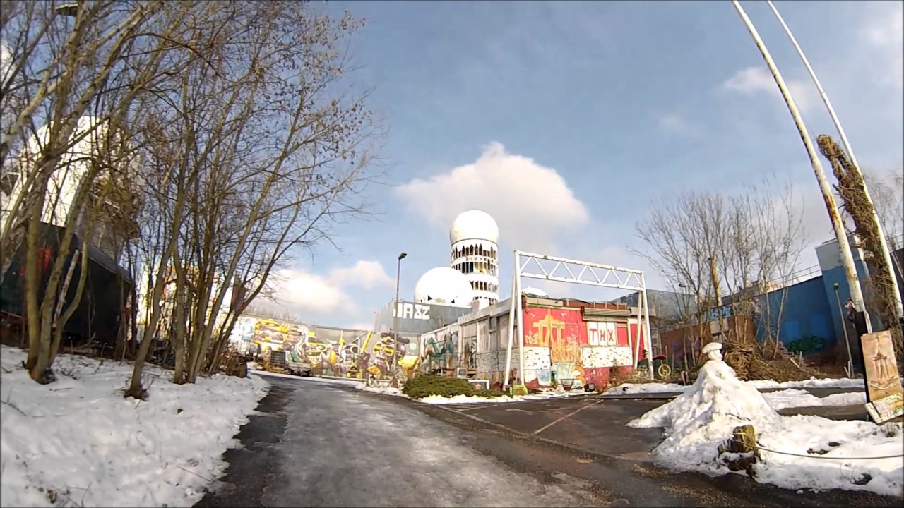 Wander around Berlin