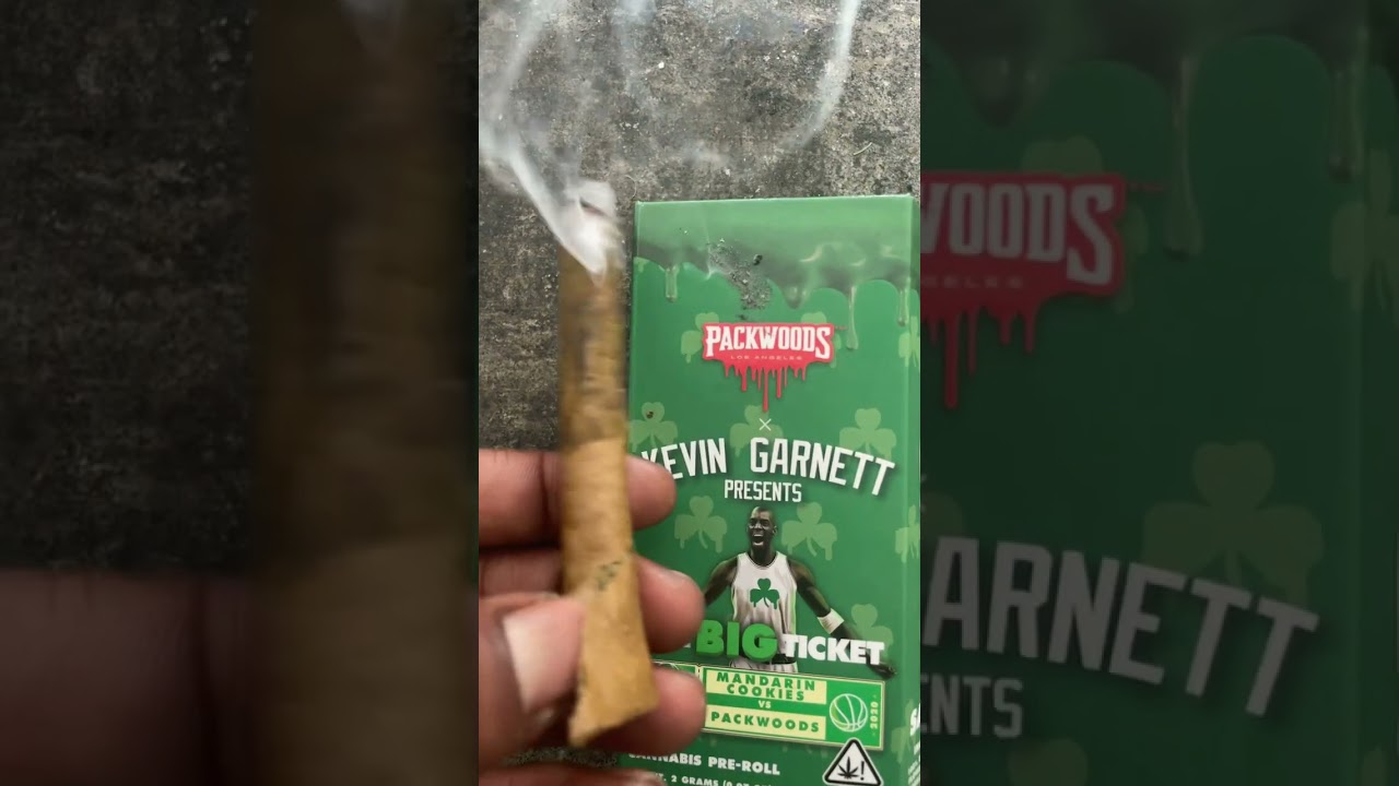 Fake Pack woods Wthhh is this👀 it’s burning like incense!!!!