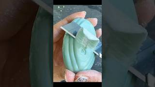 Cutting varnished very dry mini old soap. #vintagesoap #drysoap #soapasmrcutting