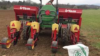 Havali Maki̇ne İle Di̇ki̇m Yapiyoruz