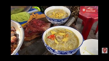 Món bún cá heo quay giòn rụm ngon rẻ nhất ở Châu Đốc.