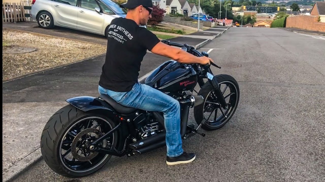 Harley Davidson FXSB Breakout Sound Barry from UK