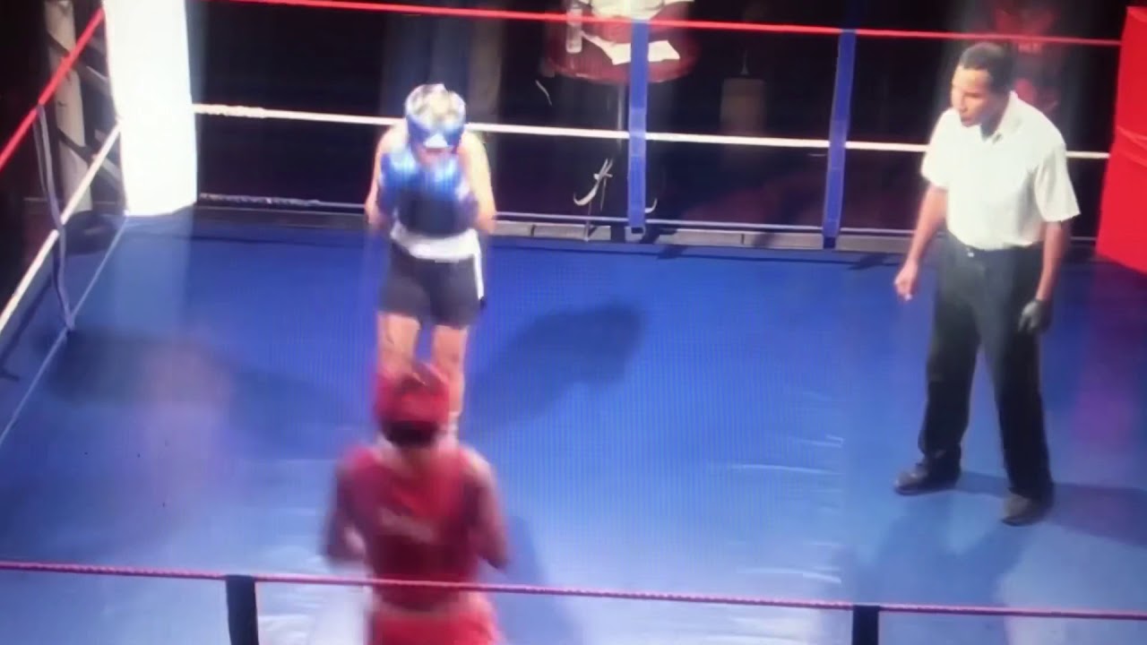 Ebanie Bridges vs flora PNG knock down