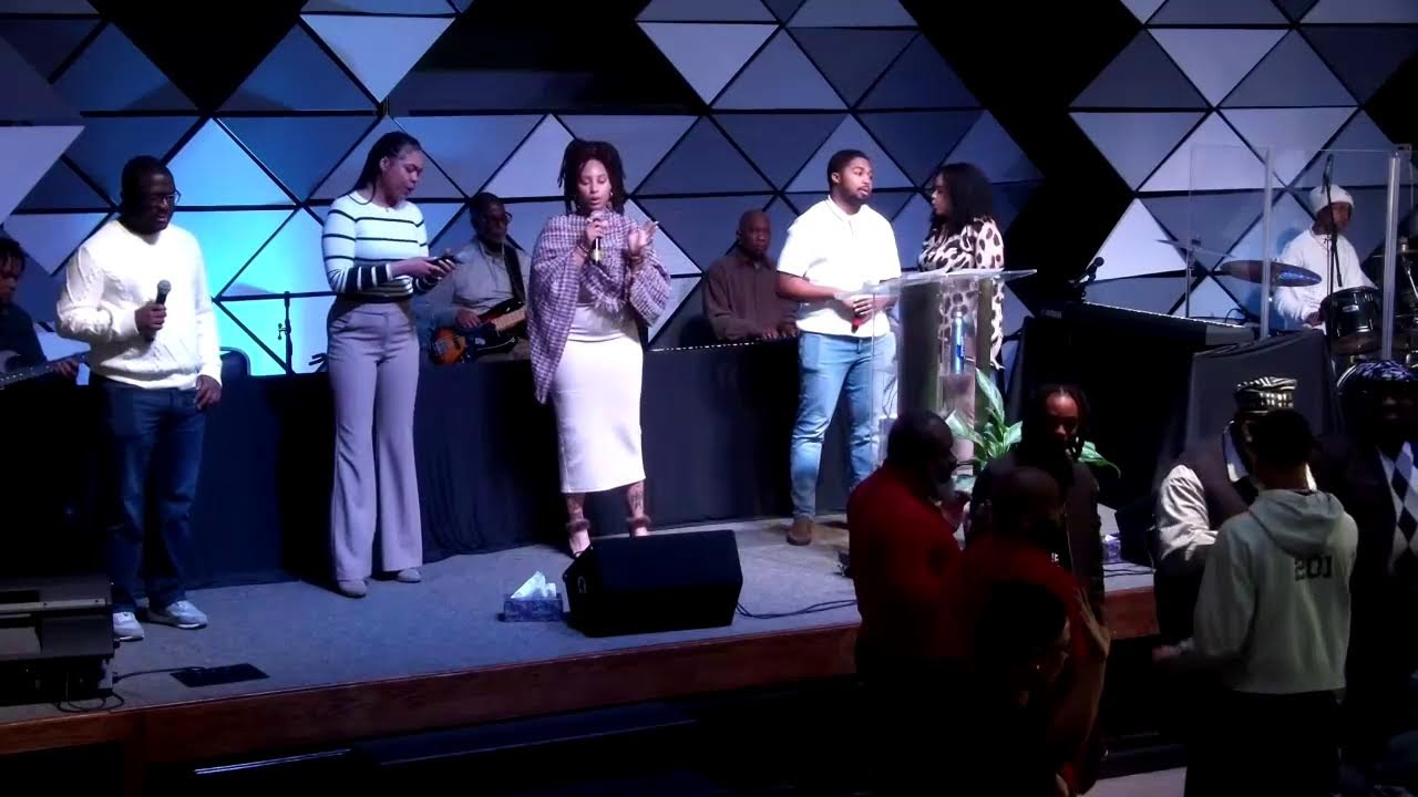 Worship Sundays 10:30 a.m.