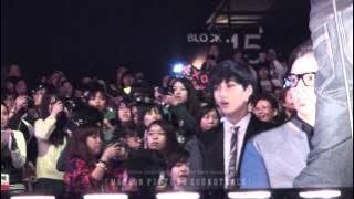 131122 2013 MAMA 비 선배님 무대 관람하는 종인이