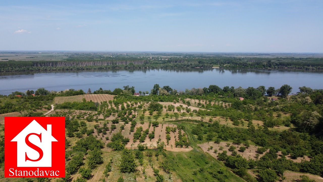 Pr03 Parcela Ritopek pogled na Dunav