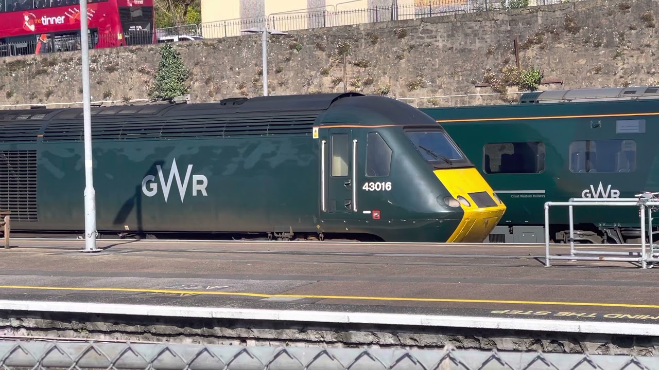 Class 43 (HST) GWR departing Penzance for Exeter St David