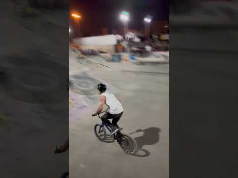 نوید پارک جوادیه تهران