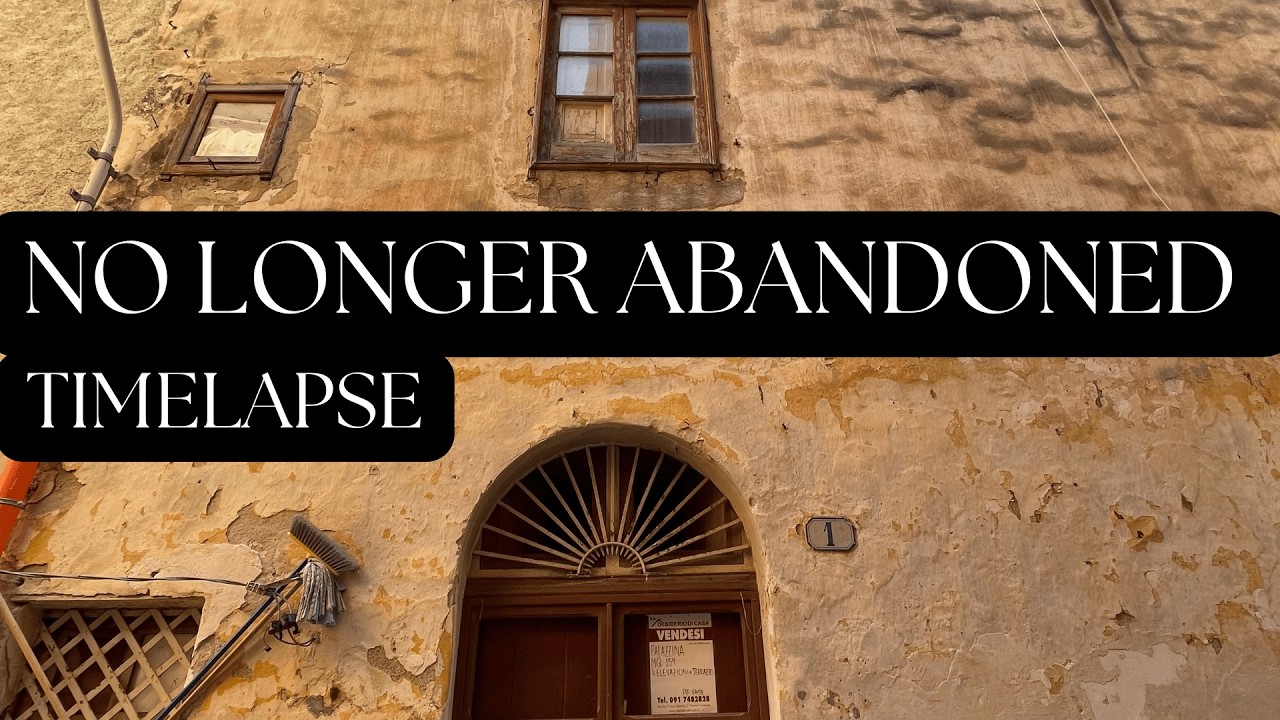 Timelapse |  Making an Abandoned House Livable