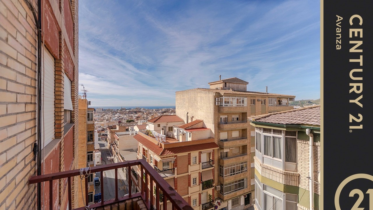 Piso en venta en Motril - Century 21 Avanza Granada