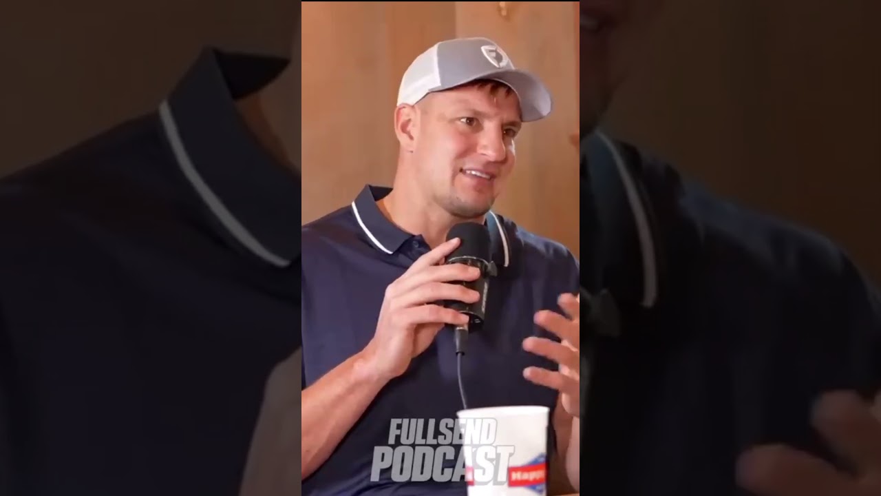 Rob Gronkowski Reveals What It’s Like Partying With Tom Brady and Untold Bill Belichick Stories! (7)