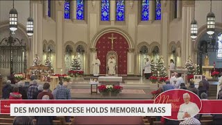 Peoria, Des Moines Dioceses hold memorial services for late Pope Benedict