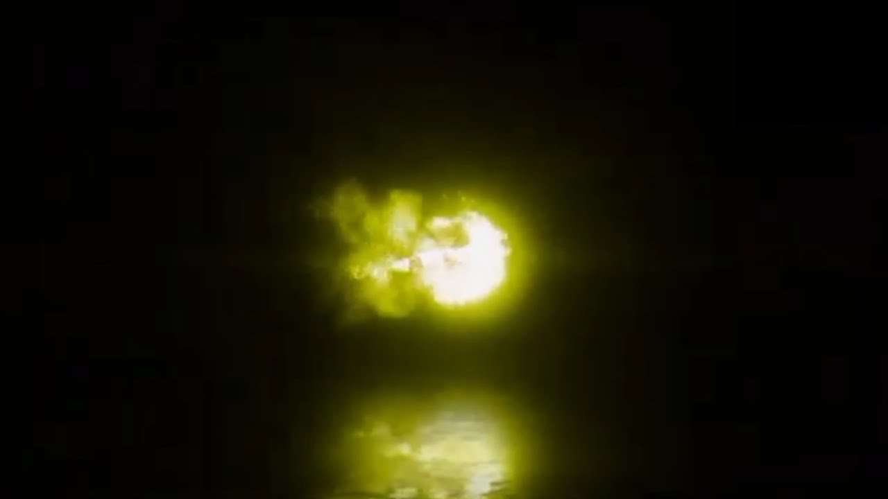 Yellow Smoke Effect Intro