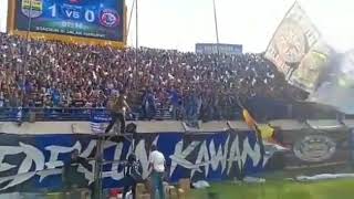 BOMBER NYANYIKAN LAGU!SINGANYA JADI KUCING!!