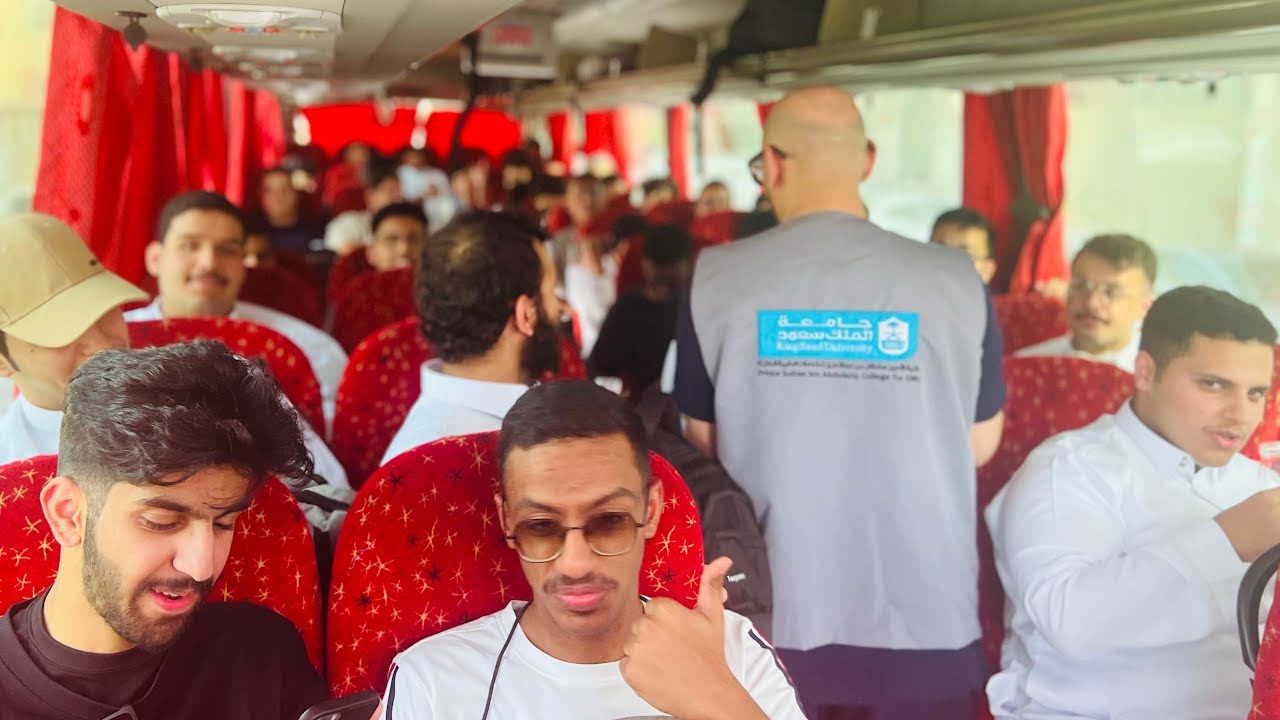 وصول طلاب الكلية للمشاعر المقدسة للمشاركة في حج 1445 اليوم الأول