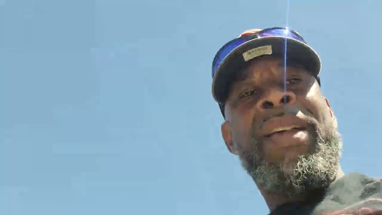 Lake Elsinore bass fishing  On the trail headed to Lake Elsinore the actual Lake fast forward video