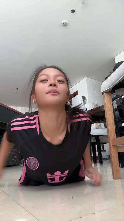 Day TWO, can we make it go viral!! 😱👯‍♀️👀 #shorts #viral #youtubeshorts #dance #relatable #funny