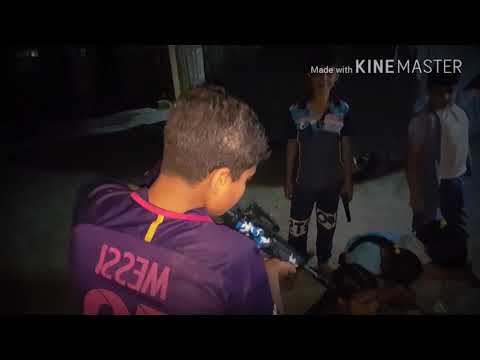 اتحداك متعيد الفديو اكثر من مرة شباب يتحارشون بنات 18