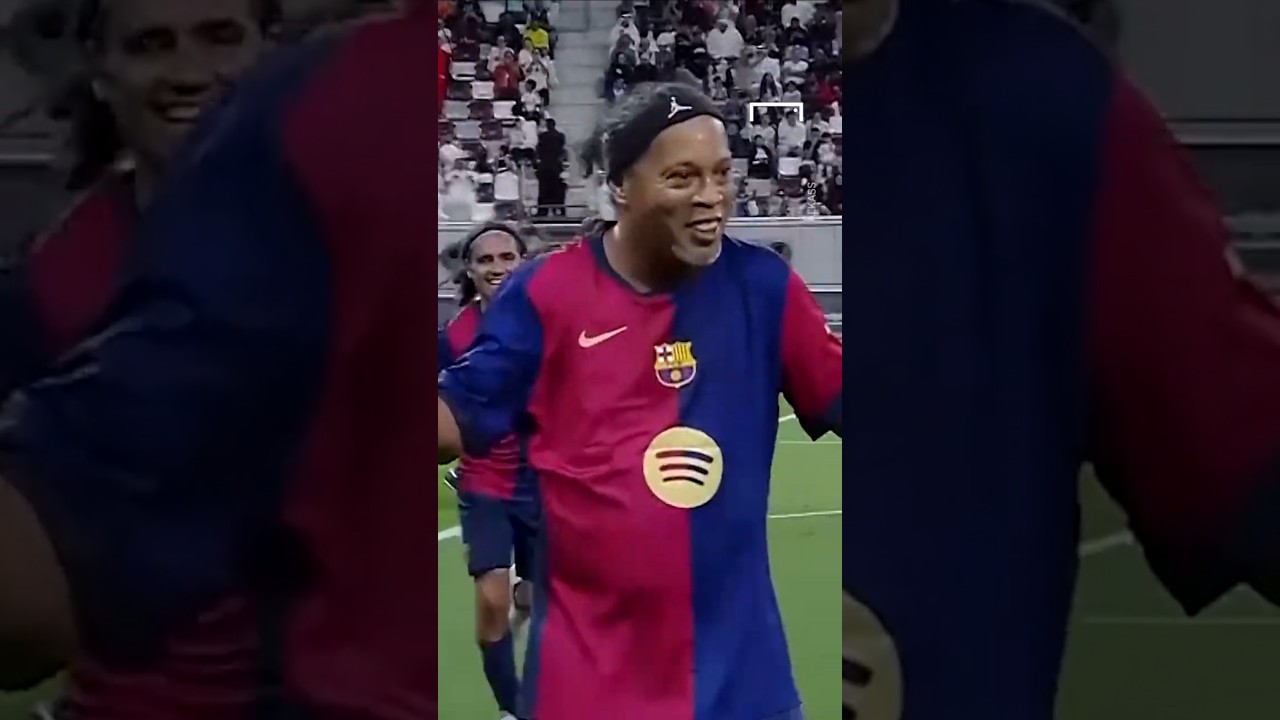 RONALDINHO scores BRILLIANT FREE-KICK against REAL MADRID  #shorts #football #soccer