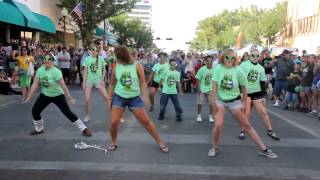 Thrill the World Flash Mob - Alien style
