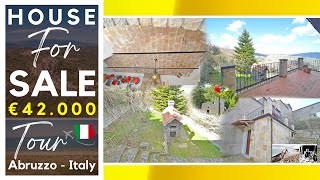 Abruzzo, Property for sale in Italy with TERRACE and GARDEN, habitable home in Italian town near sea