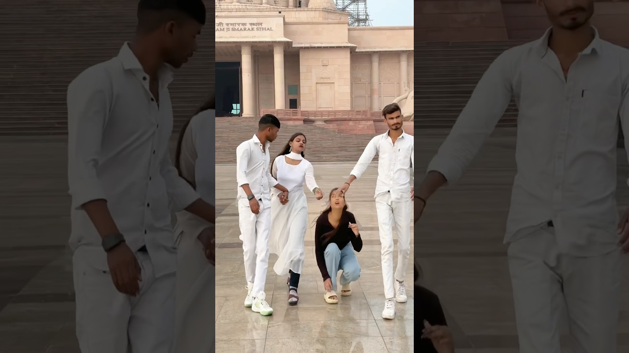 Mujhe Le Chalo Na Khwaja Ke Mele Me [ SumitAnuShorts ] 