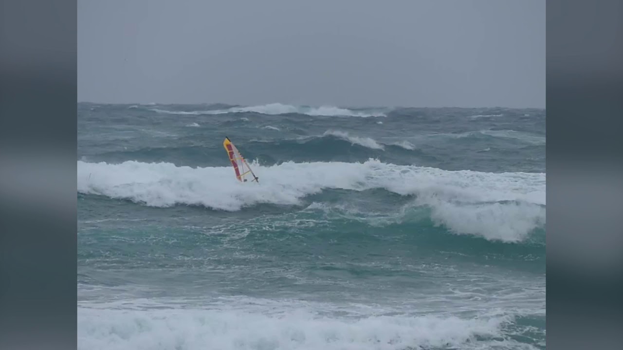 Stormy weekend in Bat Galim - great wave riding conditions