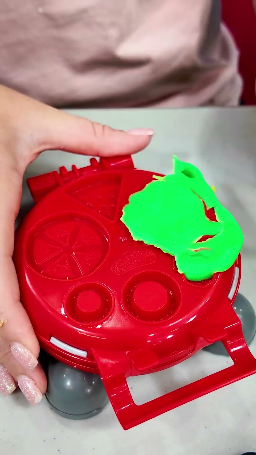 Assistant Crafts a DIY Dough Burger #FamilyFun #Crafting