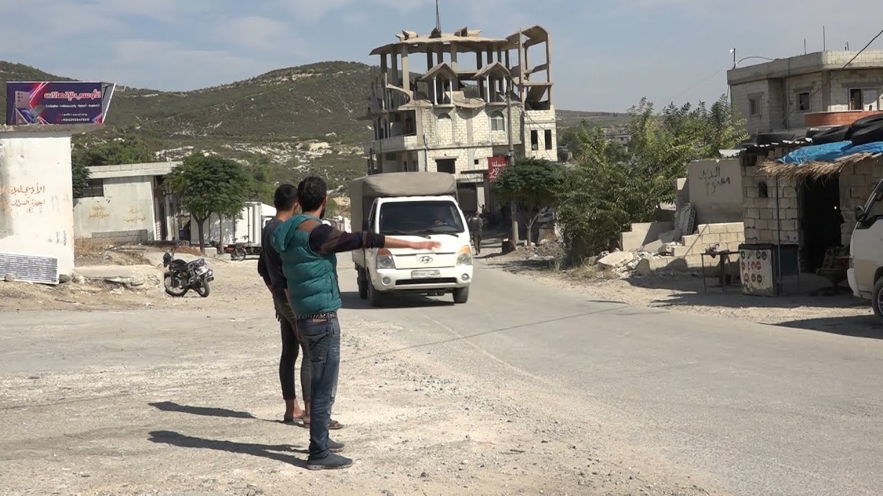 قرار نقل كراج الزعينية ينعكس سلباً على أهالي ريف جسر الشغور الغربي | لم الشمل