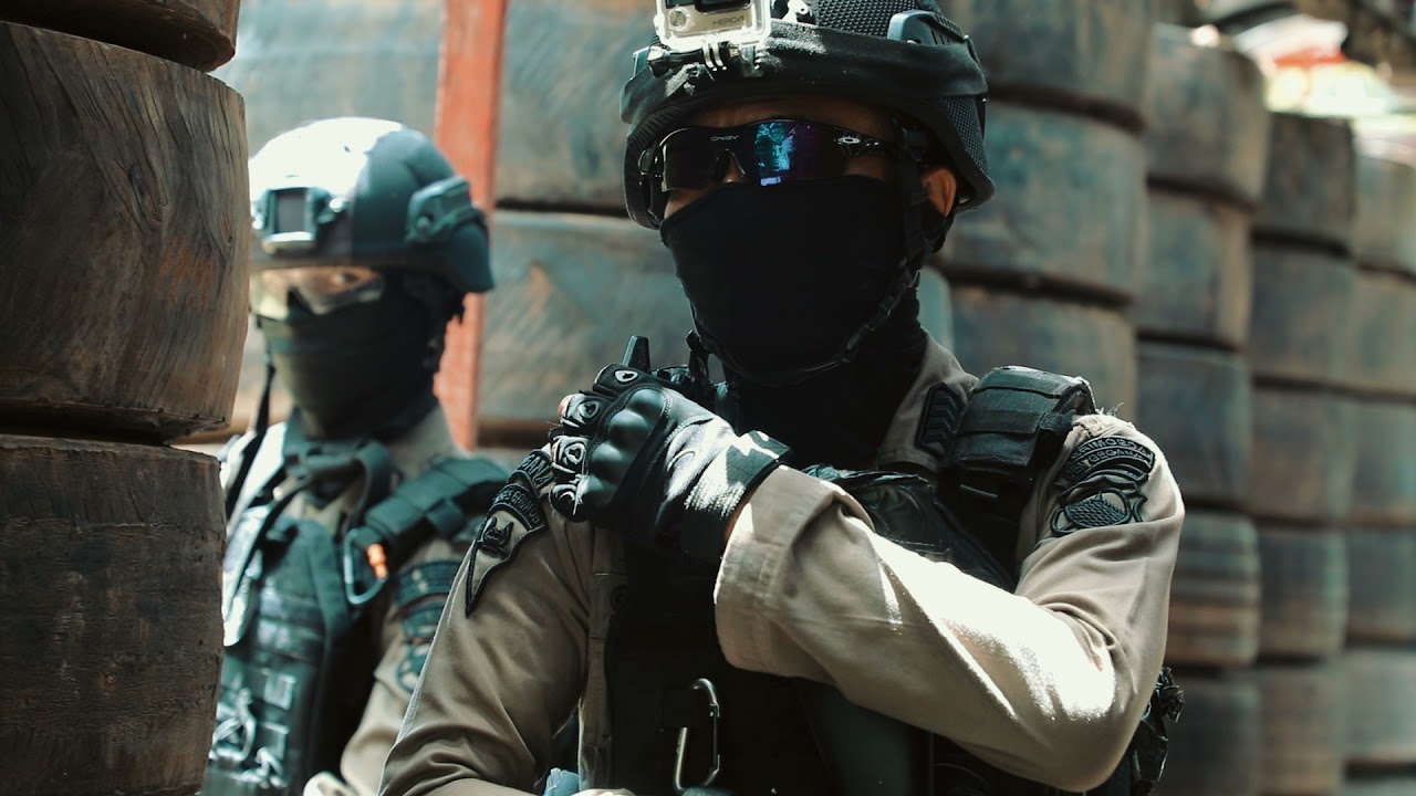 CQB ( CLOSE QUARTER BATTLE ) GEGANA JATENG