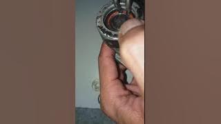 Cara mudah king pen vespa px ganti dengan  bearing