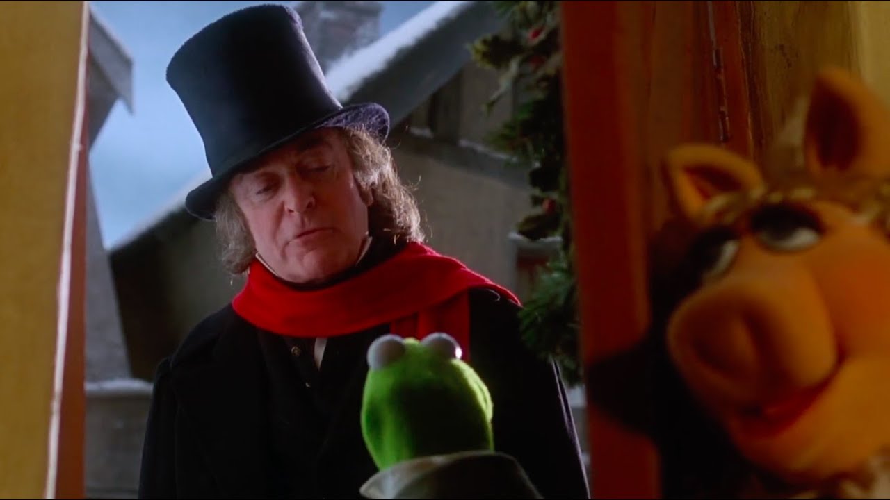 Miss Piggy in Muppet Christmas Carol