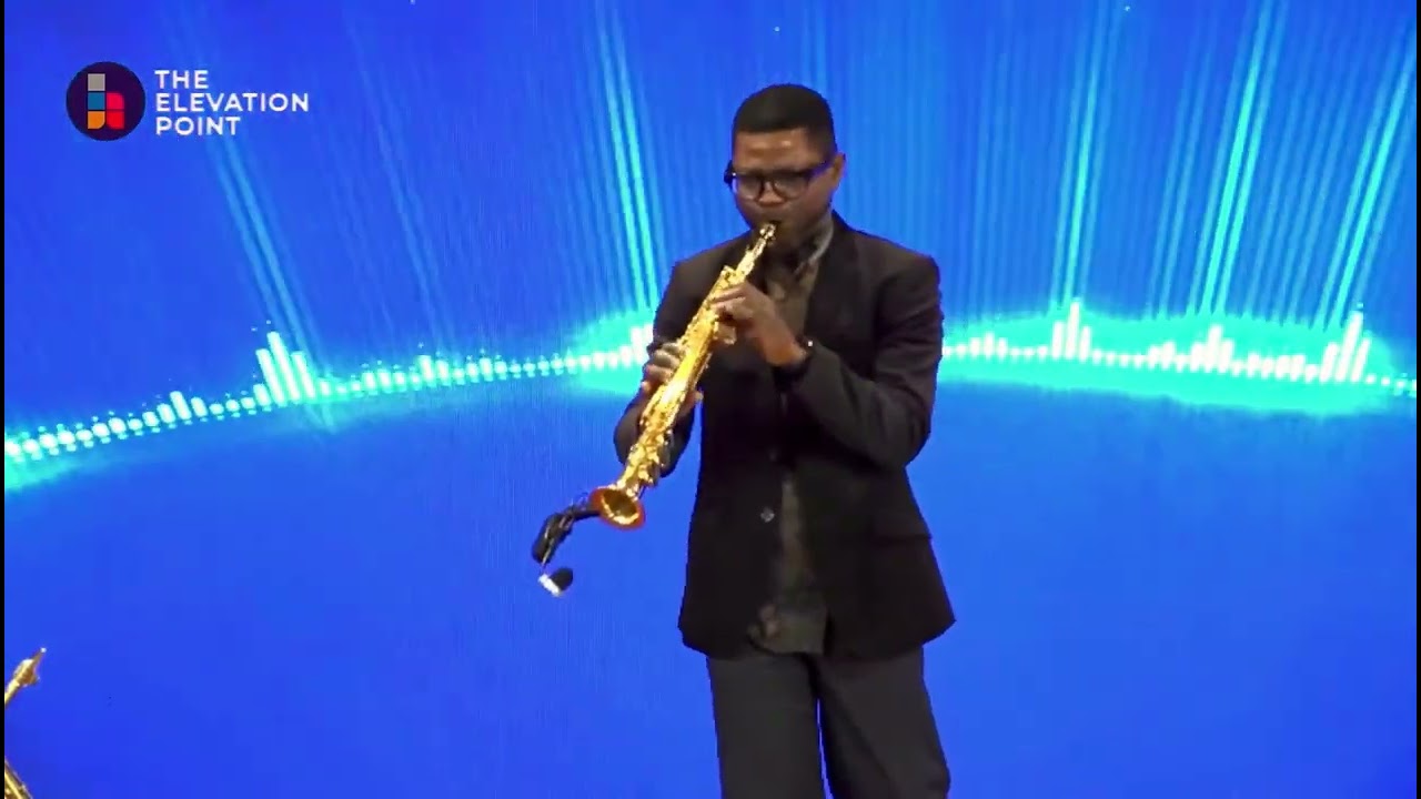 You Lord You are Worthy - Ayo Ayo @ The Elevation Point (Phil Thompson)