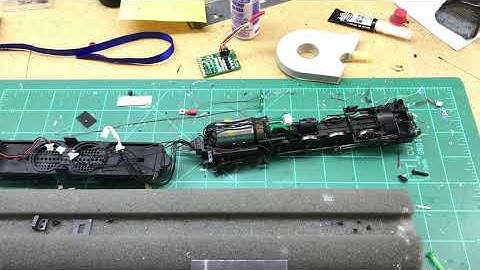 ESU LokSound with Keep-Alive in Athearn SW1500