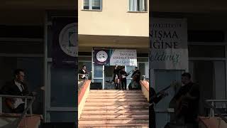 Bir Güzellik Yapsana