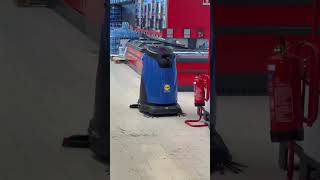 Cleaning Robot 🤖 In Lidl...