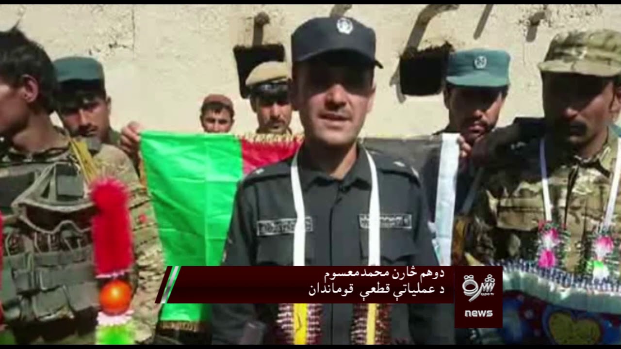 ارزګان کې عامو خلکو د جګړي د لومړی کرښۍ د سرتېرو ګلونه وردغاړي کړل.